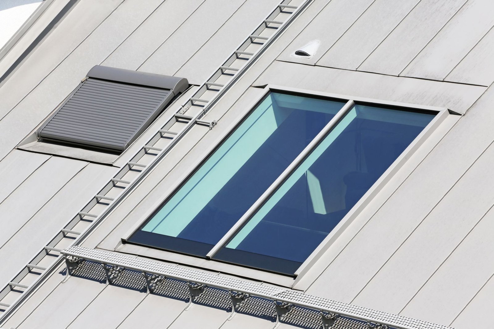 Entretien de fenêtre de toit Velux